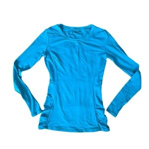 O’Neil 365 swim and sun long sleeve top size XS